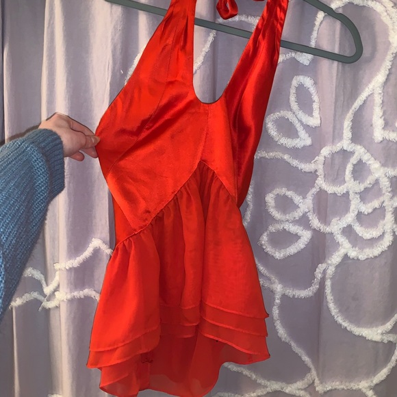 Satin Y2K halter top - Picture 3 of 4